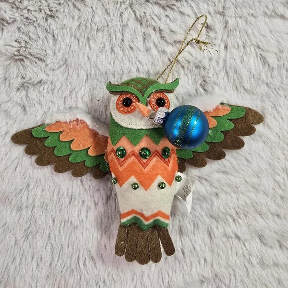 Lisk Feng Wondershop 2024 Christmas Ornament Gifts Towel Box & Bags ~6 Items NEW - Picture 5 of 12